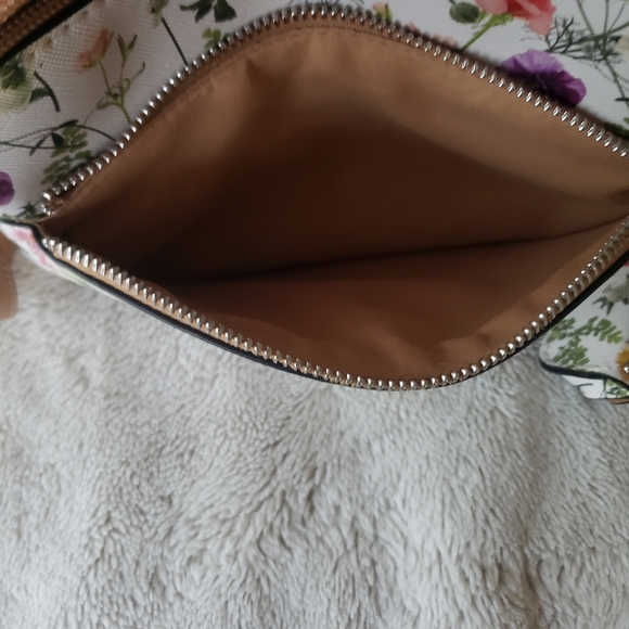 BUENO floral purse - Picture 6 of 12